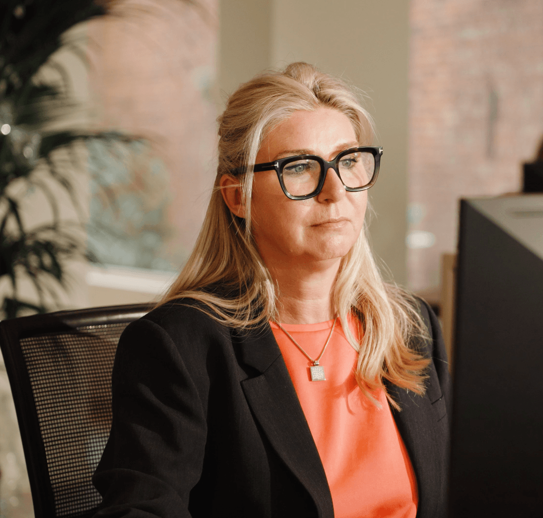 persoon achter een computer